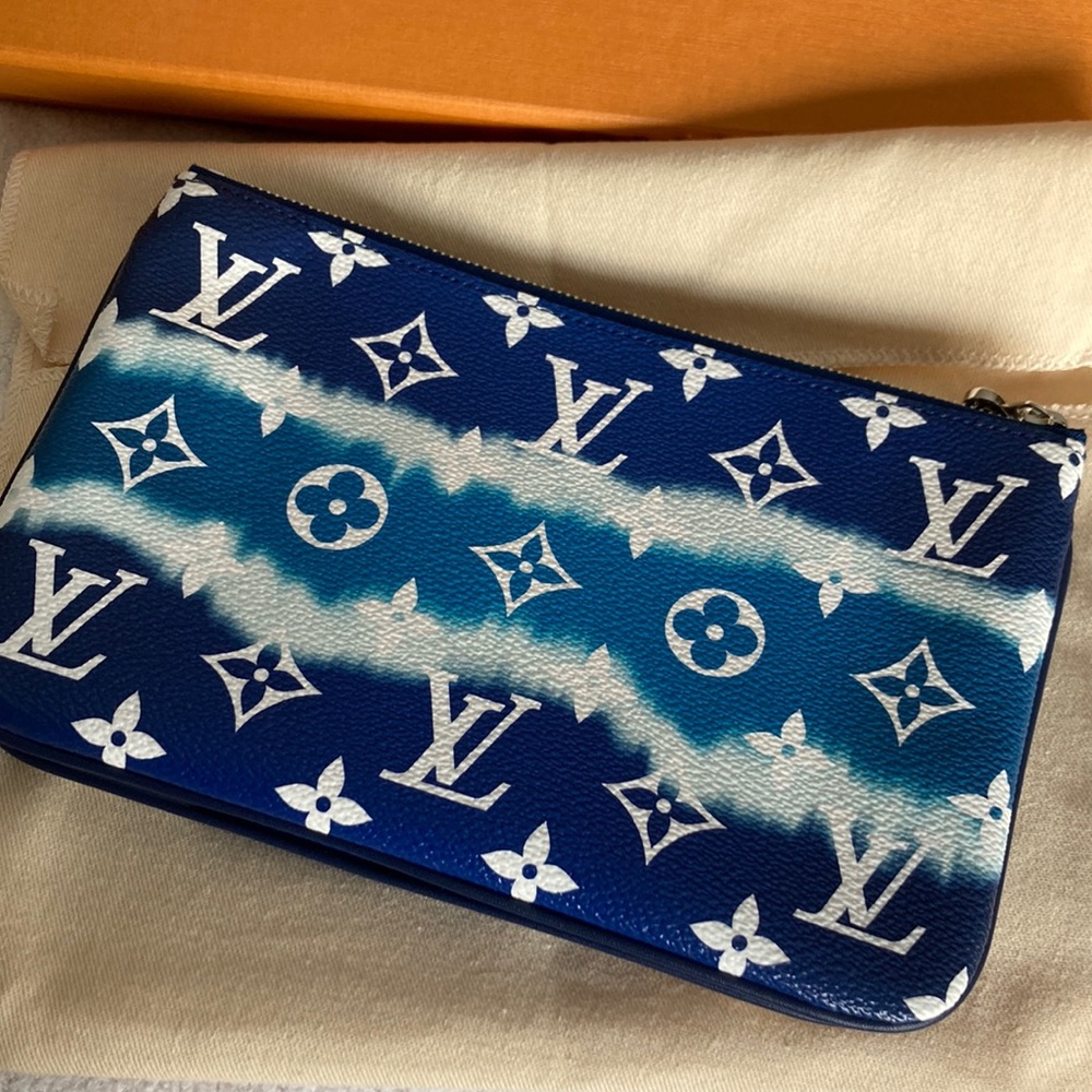 Louis Vuitton escale double zip